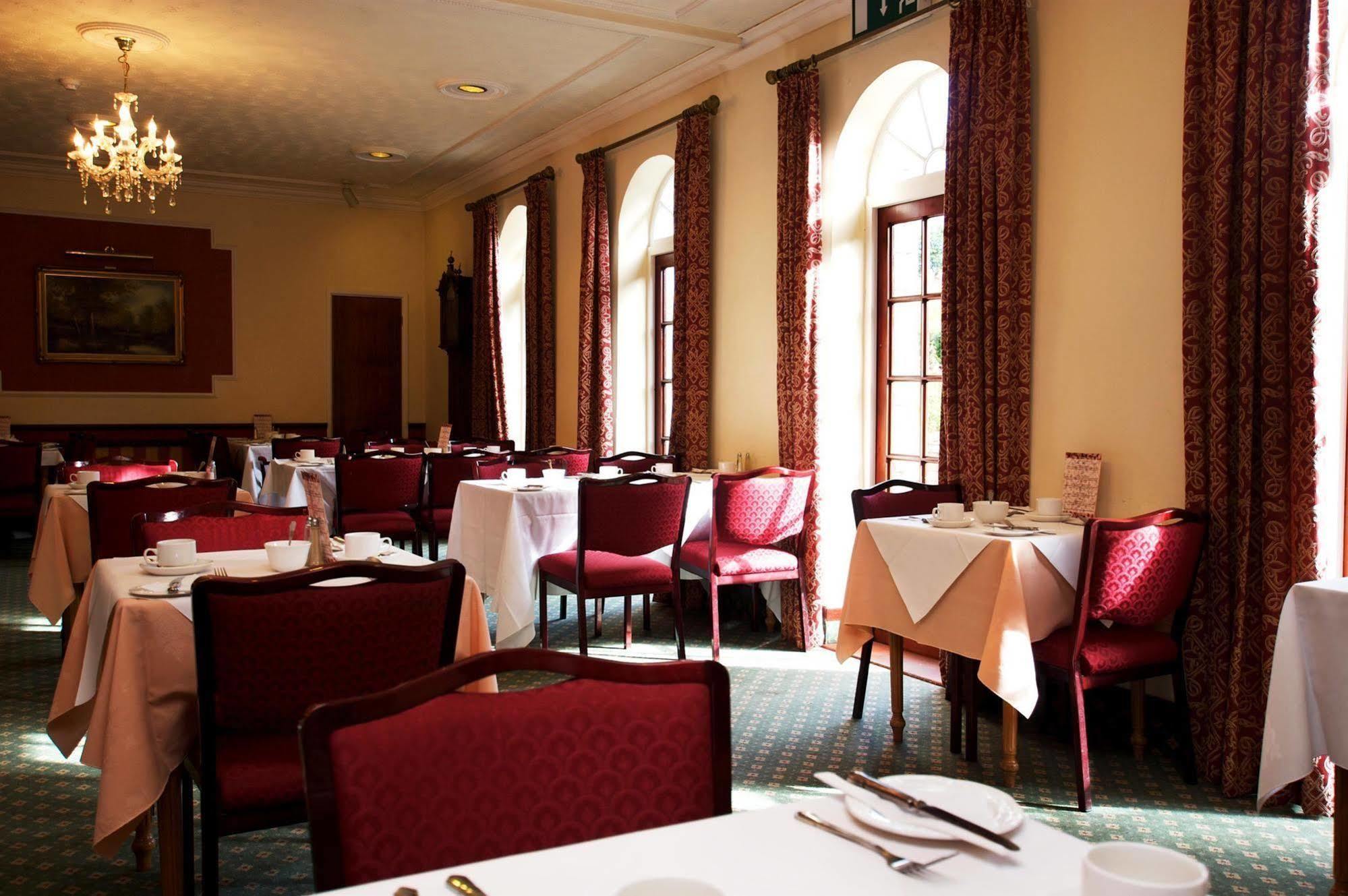 Best Western Compass Inn Tormarton Restaurang bild